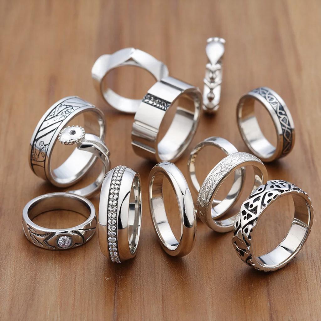 Мужское серебряное кольцо: выбор, покупка и философия аксессуара